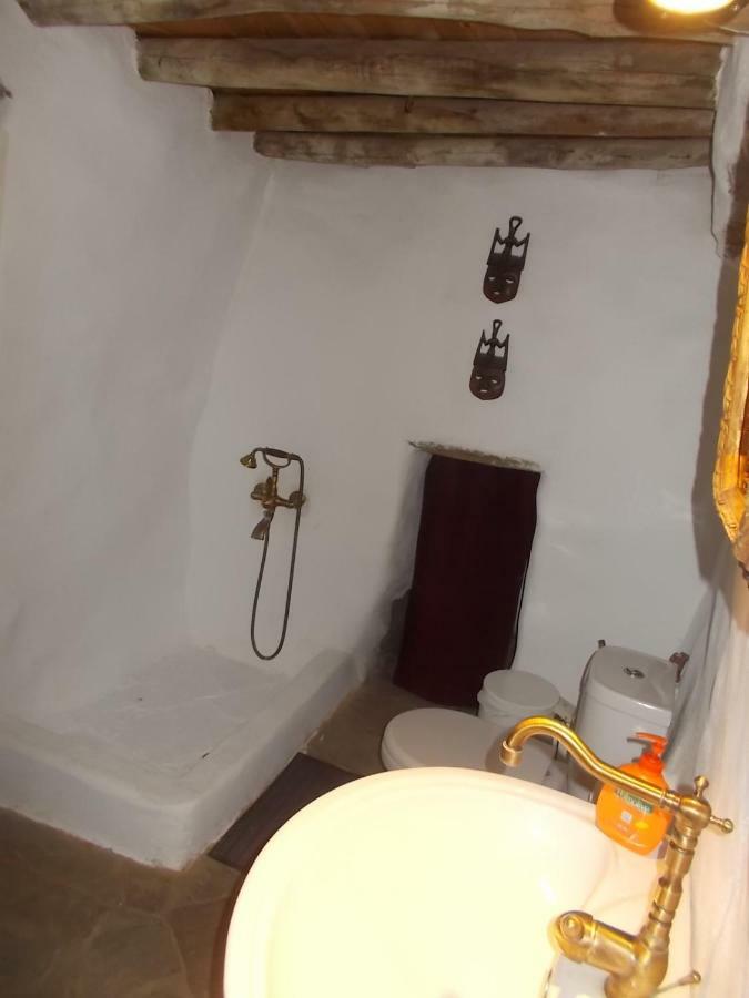 Cyclades Olive Museum'S Guest House Pitrofos Eksteriør billede