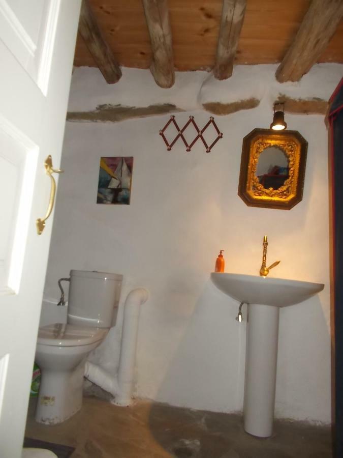 Cyclades Olive Museum'S Guest House Pitrofos Eksteriør billede